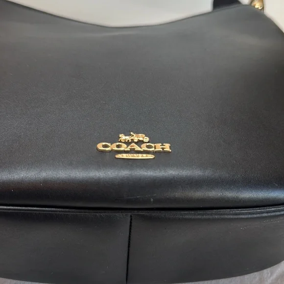 Authentic Coach Black Nomad Shoulder Bag